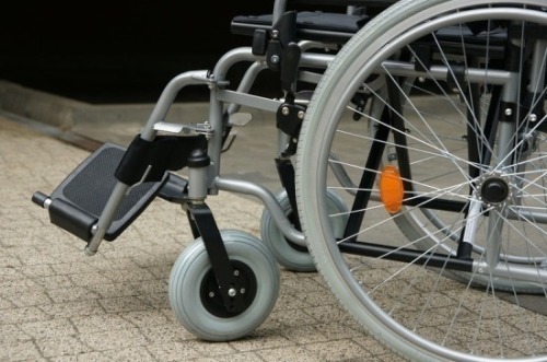 Размер выплат по уходу за инвалидами предлагают повысить
